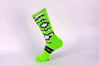 Gelb unter Rüstungs-Basketball-Socken, dünne Basketball-Socken Breathbale