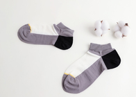 Elastisches Grey Sports Ankle Socks Cotton schwitzte Absorbermaterial
